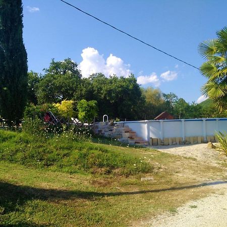 La Pietra Rara B&B Montone  Exterior photo